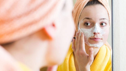3.Sugar and Lemon Scrub